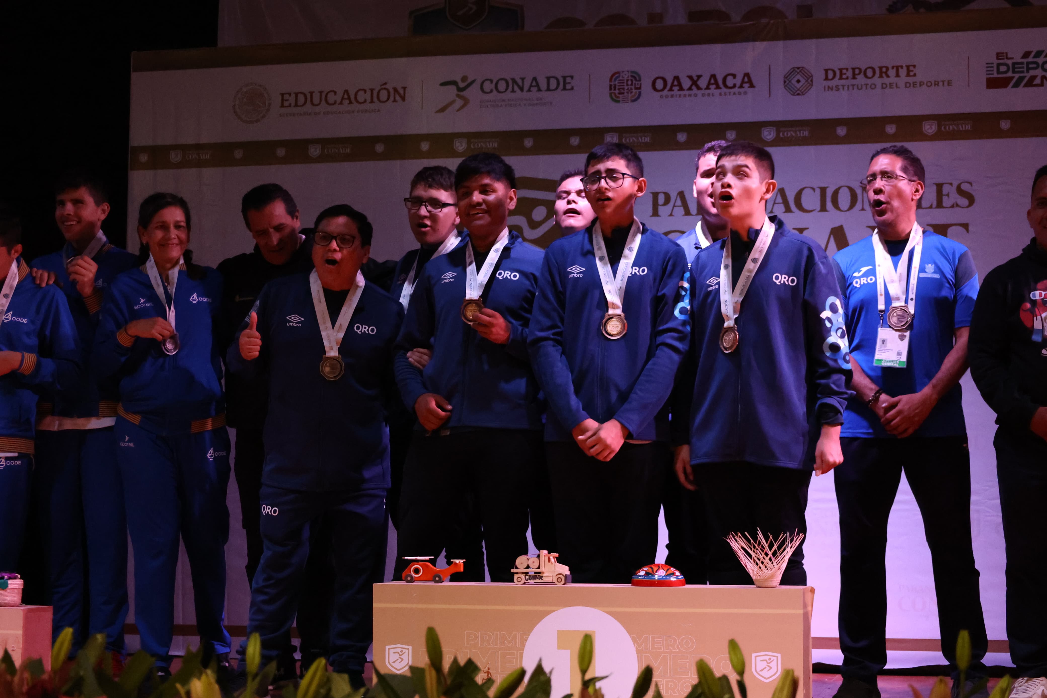 Golbolistas varones con medallas